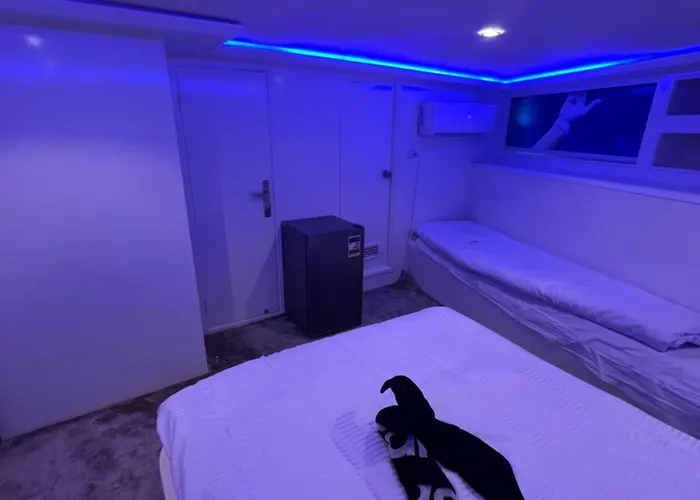 Botel Kuba Luxus Tour - Boat In Sahl Hashesh -