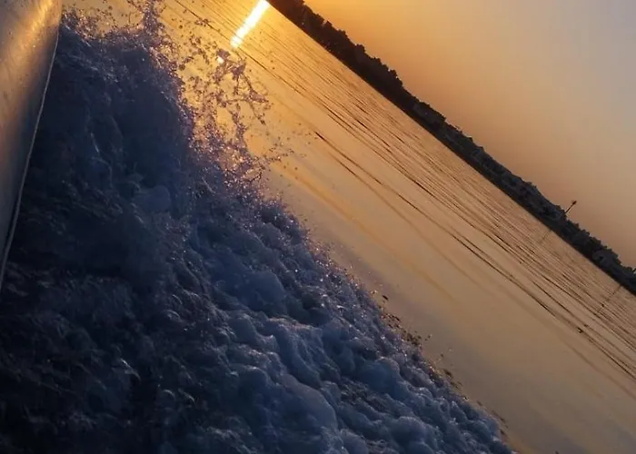 Kuba Luxus Tour - Boat In Sahl Hashesh - Botel Hurghada