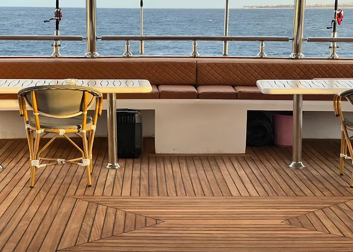 Botel Kuba Luxus Tour - Boat In Sahl Hashesh -