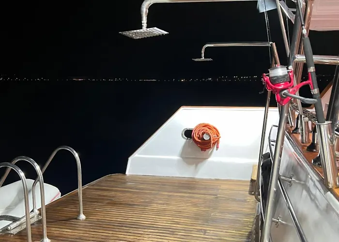Kuba Luxus Tour - Boat In Sahl Hashesh - Botel Hurghada