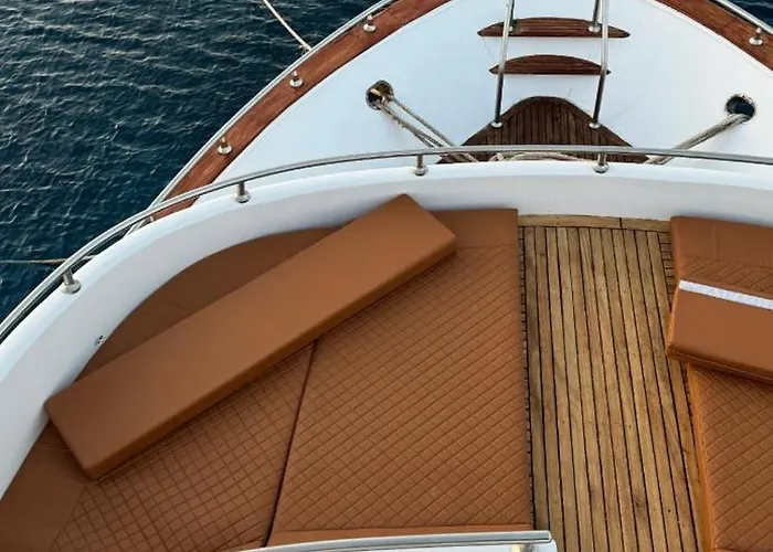 Botel Kuba Luxus Tour - Boat In Sahl Hashesh - *